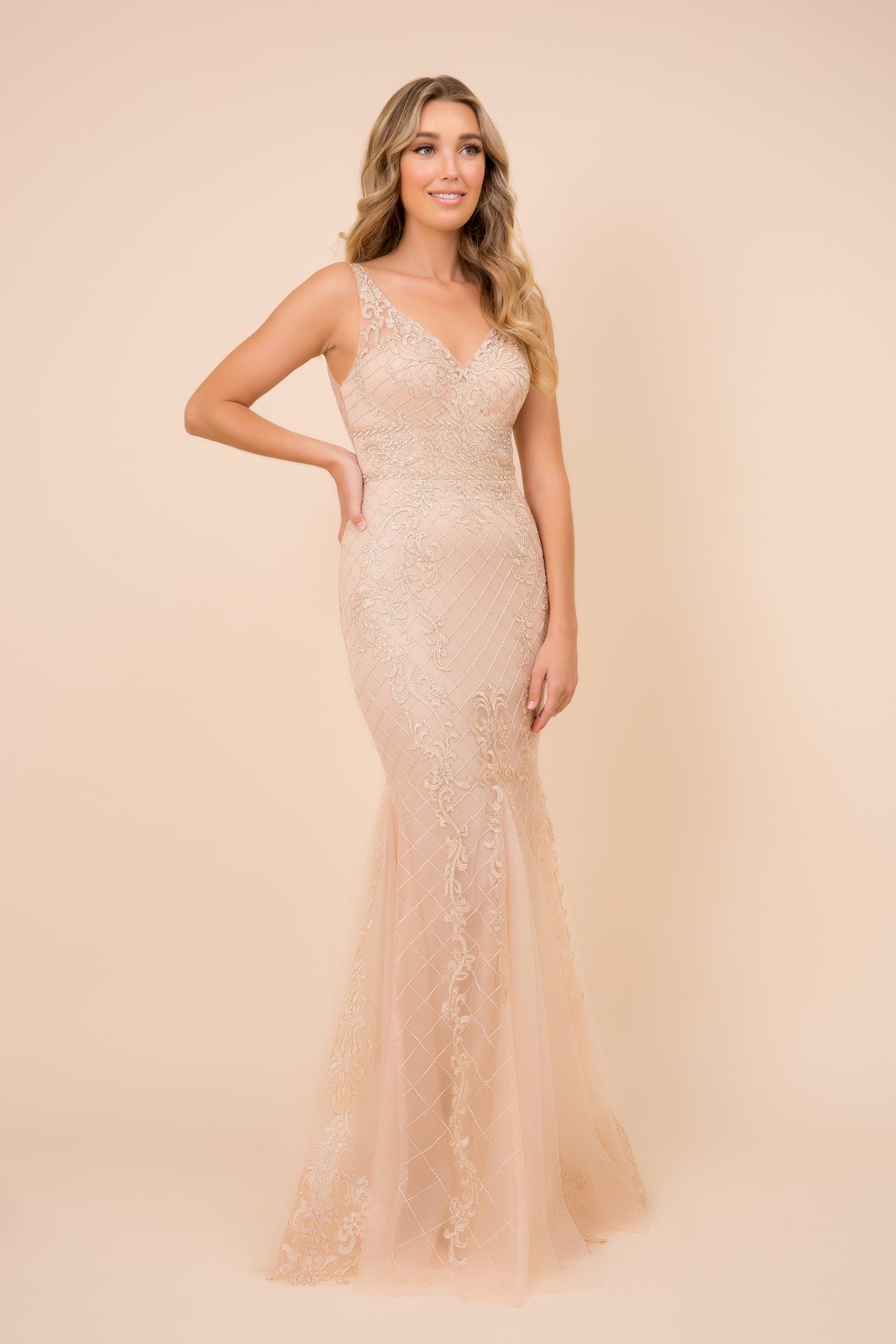 LONG SLEEVELESS MERMAID DRESS WITH DEEP V-NECK