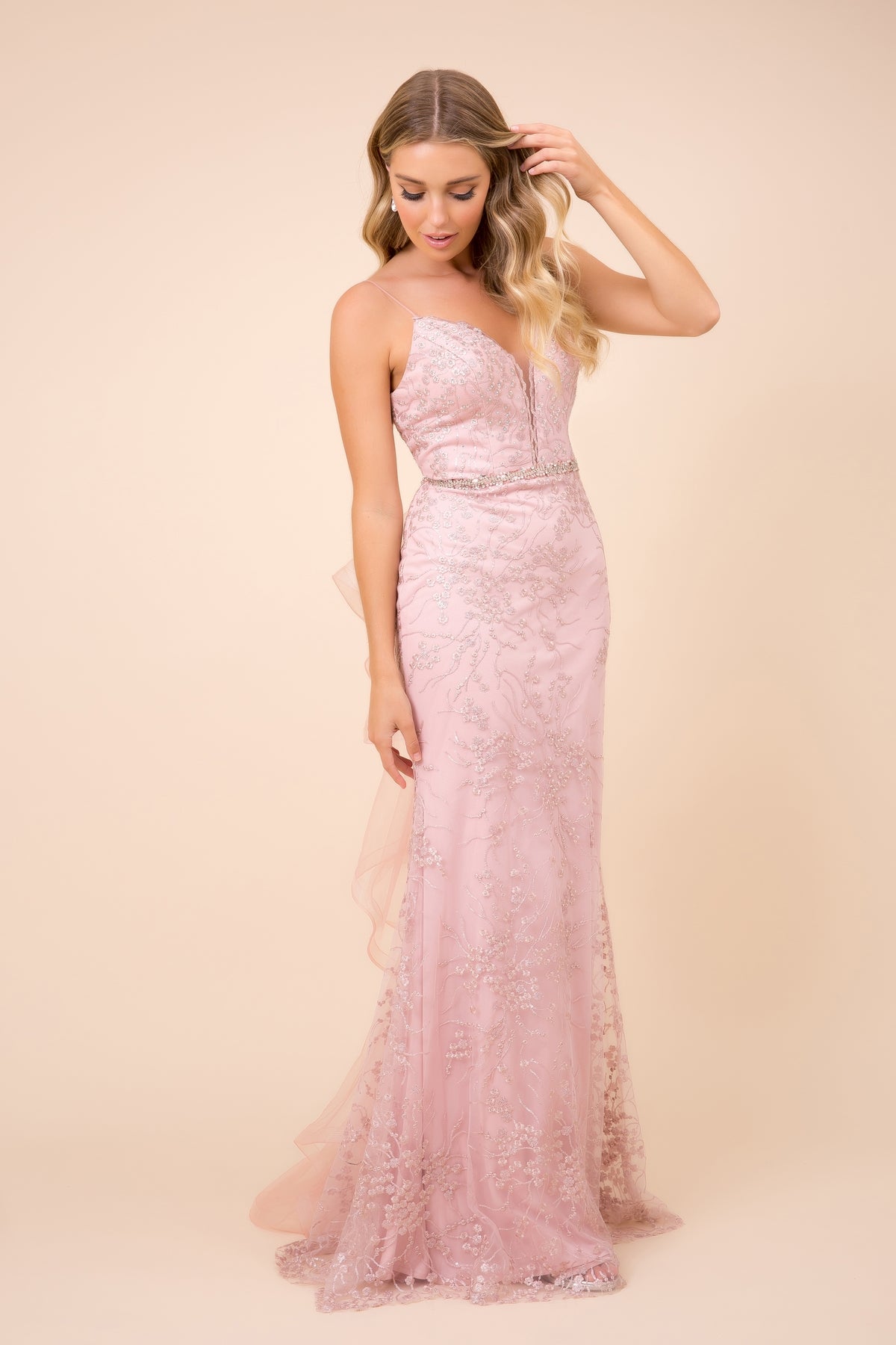 A-LINE SPAGHETTI STRAP DRESS WITH V-NECKLINE